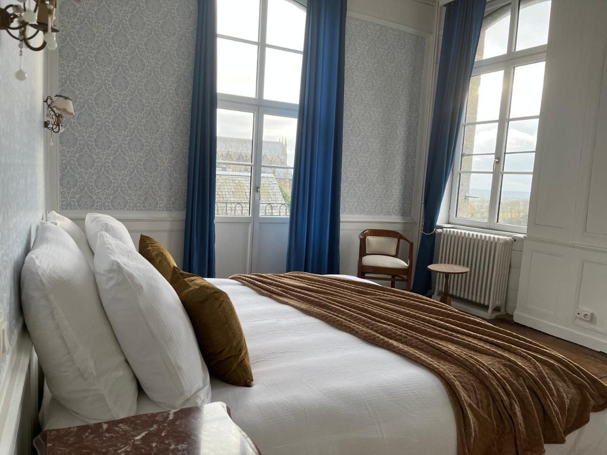Fougères Mercier De Montigny - Les Chambres Du Beffroi - Spa Et Massage מראה חיצוני תמונה