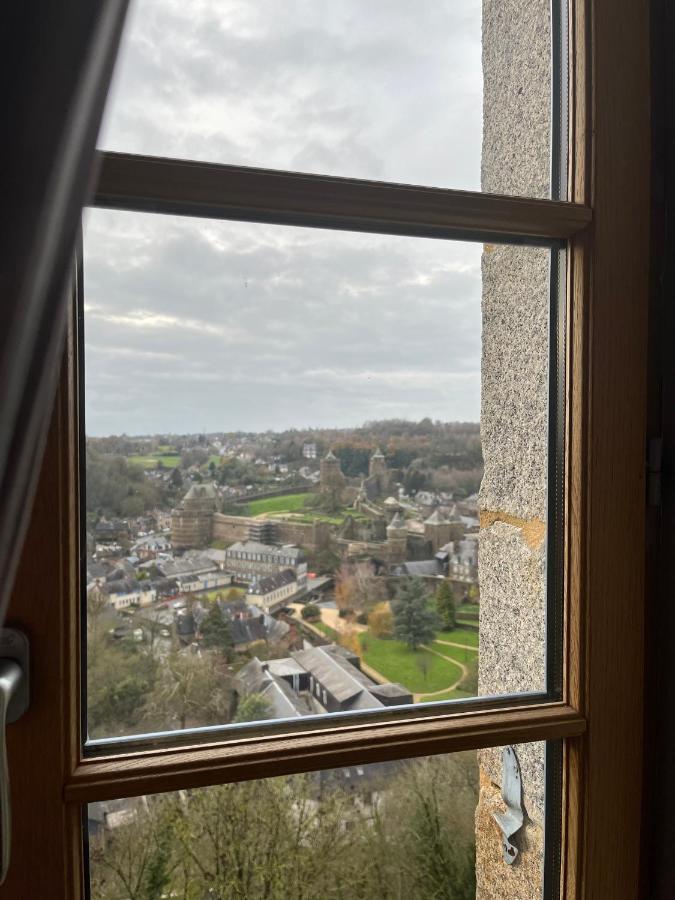Fougères Mercier De Montigny - Les Chambres Du Beffroi - Spa Et Massage מראה חיצוני תמונה